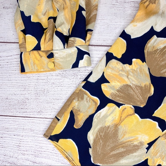 ANTHROPOLOGIE floral print top - Picture 6 of 11